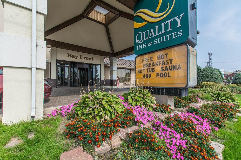 Quality Inn & Suites Bay Front Sault Ste. Marie Exterior foto